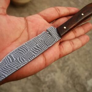 Knife With Basketweave Pattern