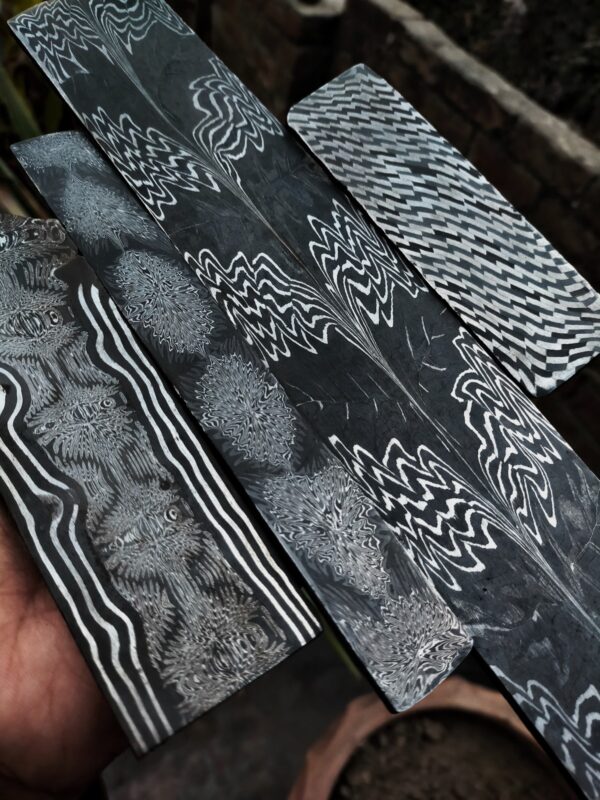 Set of 4 Mosaic Damascus Bars To Make Knives - Image 3